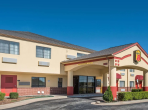Super 8 Claremore OK