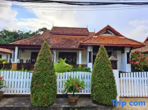 Secure 3 Bedroom Villa near beach