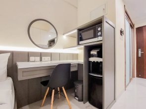 Studio Room With Simply Look At Sky House Bsd Near Aeon