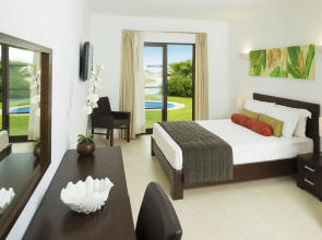 Cape Verde Holidays - Tortuga Beach Resort and Spa