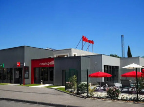 Ibis Orange Centre Échangeur A7 A9