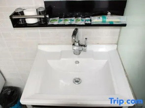 Home Huayi Hotel (Mudanjiang Normal University)
