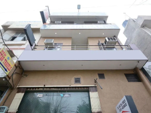 Hotel Indian Ldh By OYO Rooms