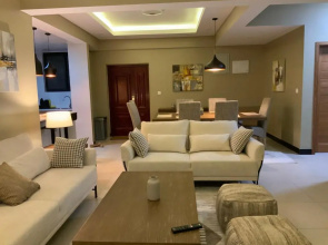 Grany Apartment - Palm Village
