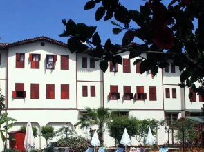 Idyros Hotel