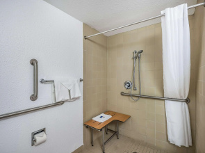 Americas Best Value Inn East Peoria