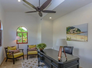 Ocean View with Beach Club Access, Villa Linda 32