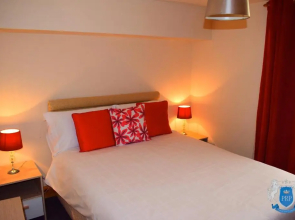 Luxury 2 Bed Serviced Apartment