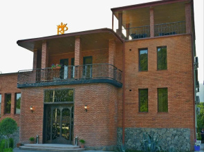 Royal Palace Hotel