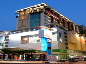 Sunee Grand Hotel
