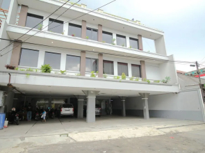 Airy Cicendo H Akbar 12 Bandung