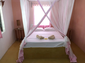 Garden Beach Bungalows