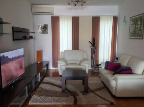 Apartment Tia