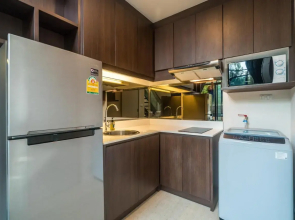 Aristo Surin by Lofty