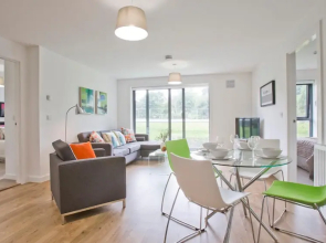 LUXURY 2 BED Apartment in Aberdeen