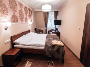 Star Hotel
