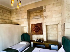 Hizmali Konuk Evi
