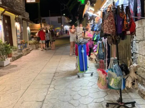 Villa Evita , suites 1, Athytos,63m2,a/c,privacy