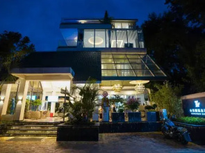 Jinpulin Hot Spring Hotel