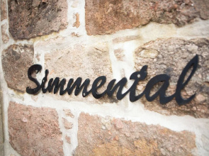 Simmental Cottage Daviot