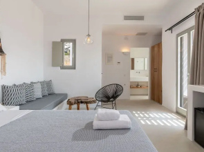 Trinity Mykonos