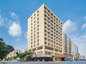 ELong Anyun Hotel (Xinyi Douzhouli Cultural and Creative Street Store)