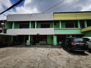 OYO 90136 Hotel Bone Indah