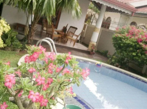 Serendib Village Guest House