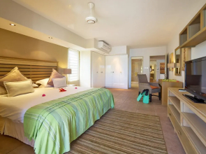 Cape Point Seafront Suites & Penthouse
