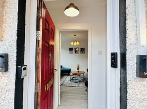 Pengam House