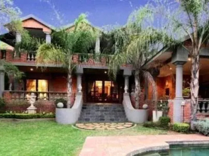 Aves Indigo Guesthouse