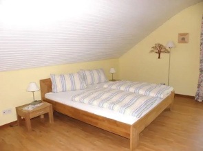 Holiday Apartment Haus Burgenblick Bullay