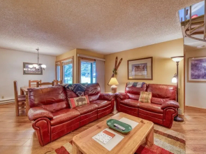 2 Bedroom Condo in Keystone - West Keystone