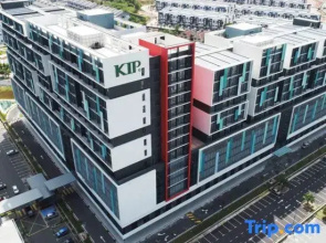 KIP Core Soho Suite by Five Senses