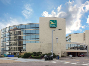 Spark by Hilton Virginia Beach Oceanfront