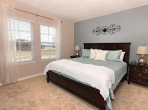 Townhome with Pool at Solterra