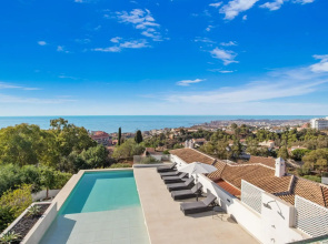 Villa Nirvana in Fuengirola