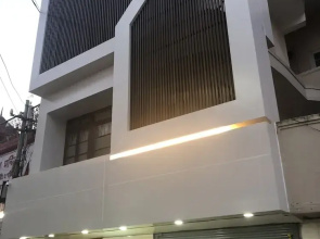 Hotel Aura