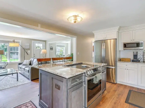 Old Saybrook Home w/ Screened Porch & Ocean View!