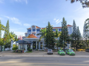 Dragon King Hotel -