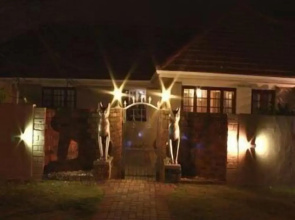 At Eezzze Riversway Self Catering