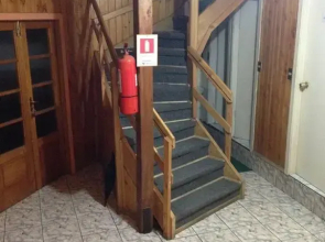 Hostal Maria Borquez