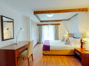 Heri Heights Hotel Apartments, SureStay Collection by BW