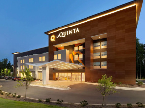 La Quinta Inn & Suites by Wyndham Rock Hill