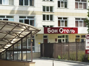 Bon Hotel