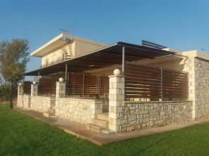Nereids Apartments-Erato
