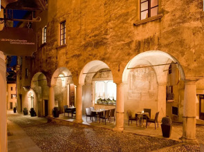 Hotel Pironi