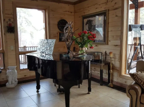 Elktrace Bed & Breakfast