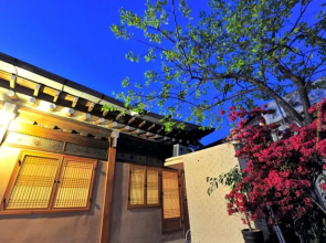 Jeonju Daraeheon Hanok Stay