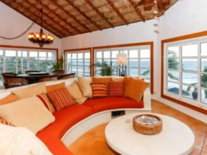 Casa Rossein by Wolf PM